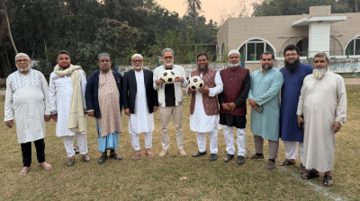 ৯ ভাইকে সঙ্গে নিয়ে ভোটের মাঠে মুজাহিদ বেগ