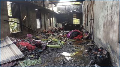 মাদরাসায় ভয়াবহ অগ্নিকাণ্ড, নামাজে যাওয়ায় বাঁচলেন ৩৭ ছাত্র-শিক্ষক