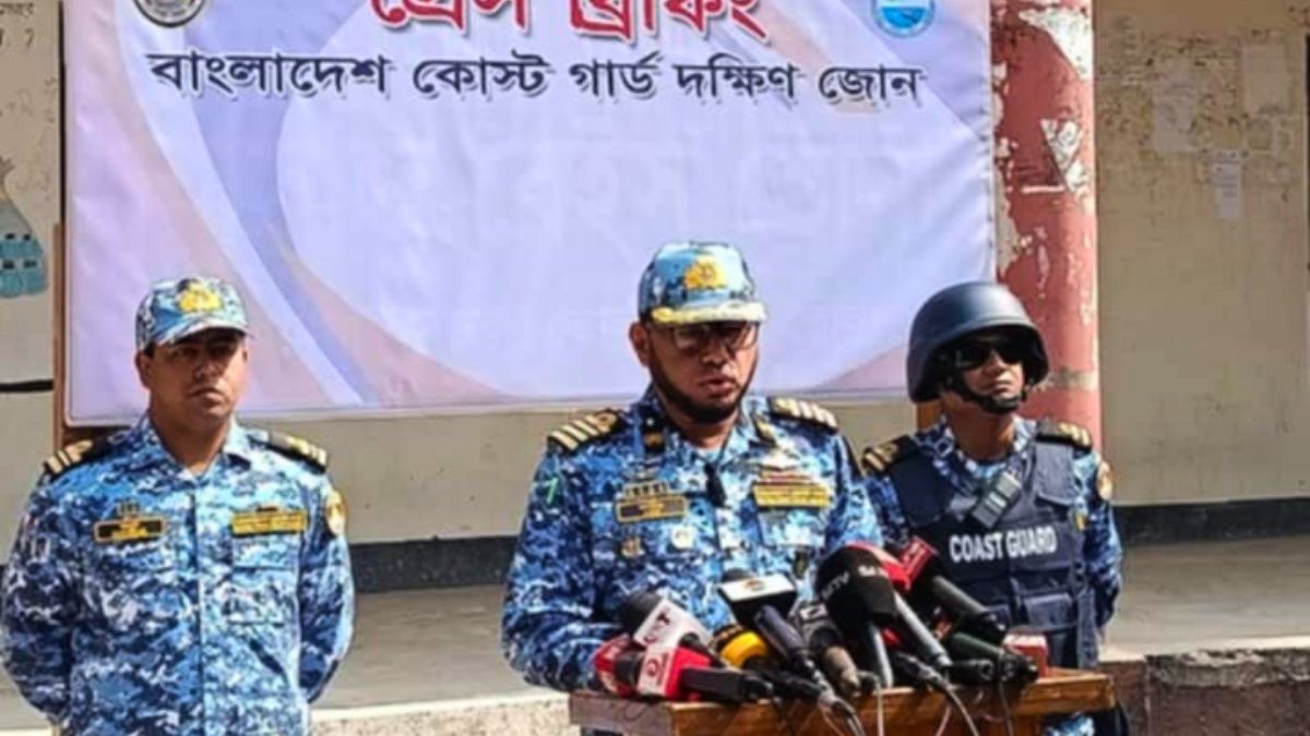 ভোলার ১১৫ ভোটকেন্দ্রে কঠোর নজরদারি, কোস্টগার্ড মোতায়েন