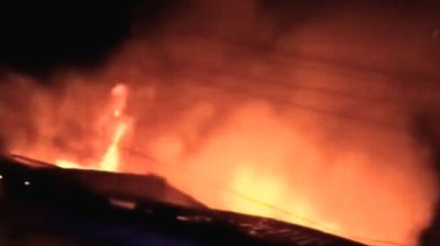 উখিয়ায় বাজারে অগ্নিকাণ্ডে ১০ দোকান পুড়ে ছাই