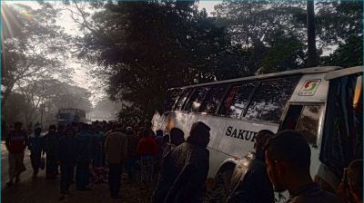 বরিশালে বাসচাপায় গ্রামীণ ব্যাংকের কর্মকর্তা নিহত