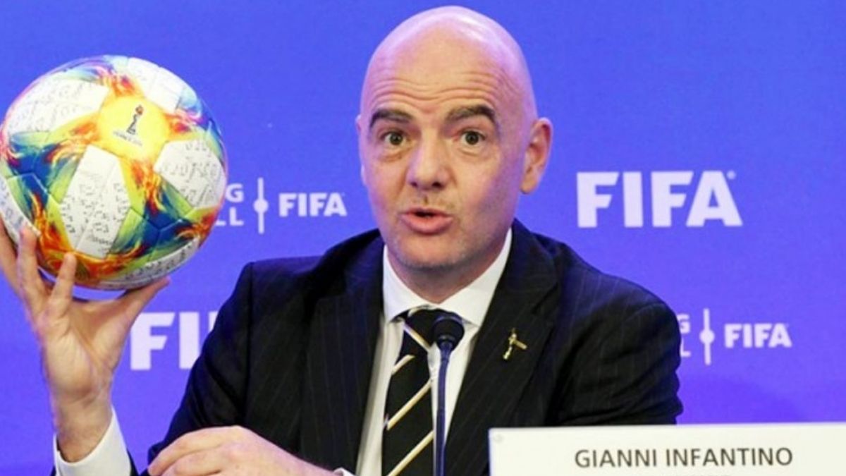 যে কারণে ফিফা সভাপতিকে হত্যা করতে চায় ইউক্রেন