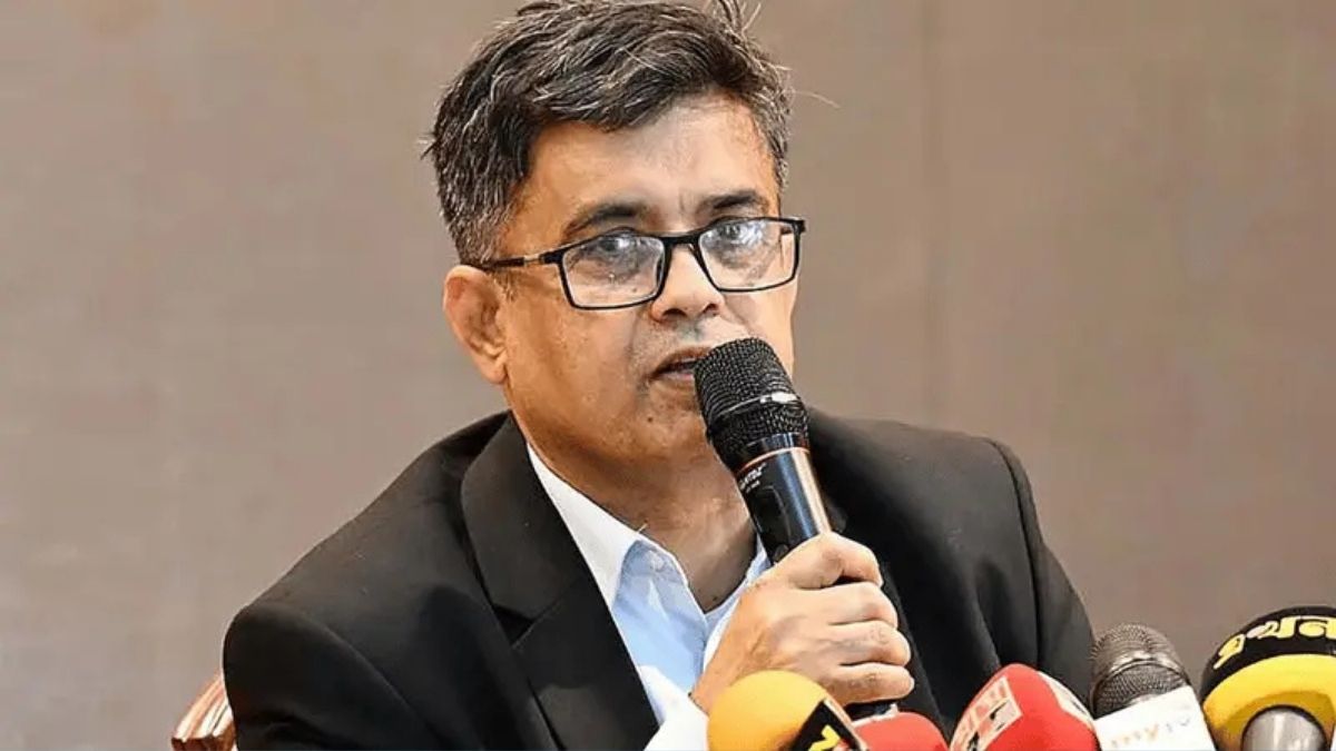 ‘১৮ ফেব্রুয়ারির মধ্যেই ক্ষমতা হস্তান্তর করবে অন্তর্বর্তী সরকার’