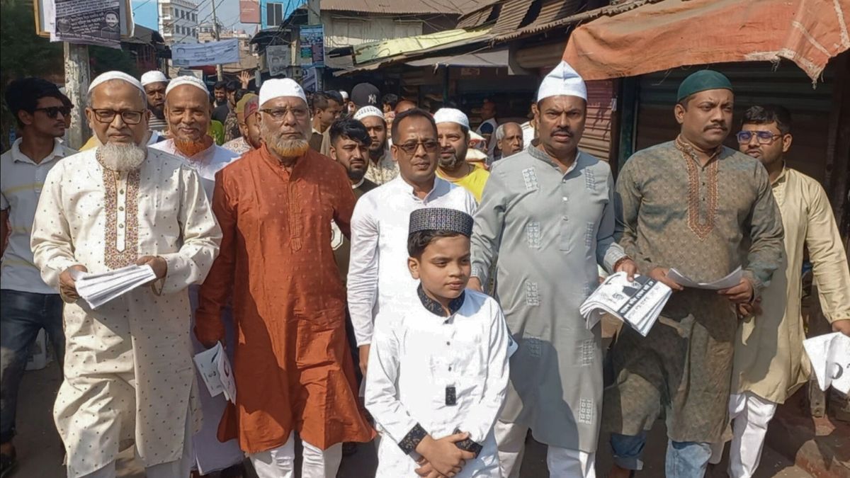 নরসিংদী-১ আসনে বিএনপি প্রার্থীর পক্ষে গণসংযোগ