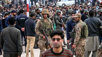 পাকিস্তানে মসজিদে ভয়াবহ বিস্ফোরণে নিহত ৩১