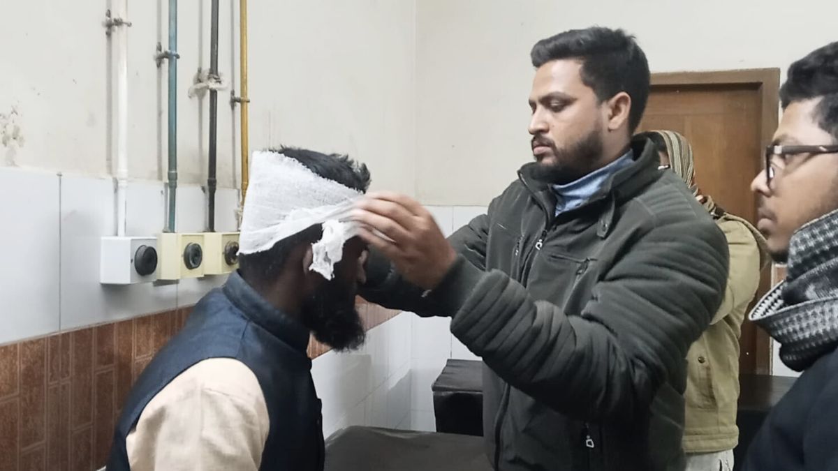 চুয়াডাঙ্গায় জামায়াত-বিএনপি সংঘর্ষে ৬ আহত