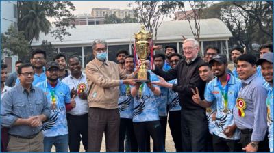 ইংলিশ ডিপার্টমেন্ট চতুর্থবারের মতো এনডিইউবি ক্রিকেট চ্যাম্পিয়ন