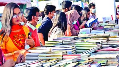 ২০ ফেব্রুয়ারির বইমেলায় অংশ না নেওয়ার ঘোষণা ৩২১ প্রকাশকের