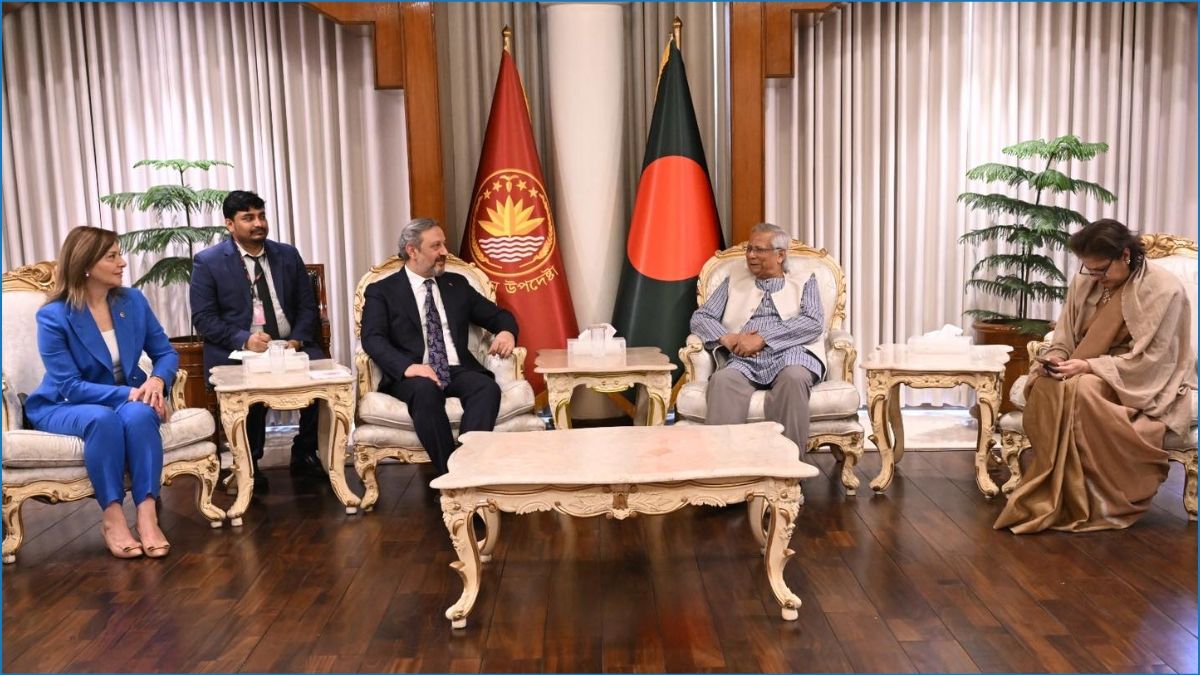 প্রধান উপদেষ্টার সঙ্গে তুরস্কের নির্বাচন পর্যবেক্ষক দলের সাক্ষাৎ