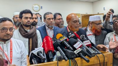 টাকাসহ নেতা আটকে ষড়যন্ত্রের অভিযোগ, ইসির ব্যাখ্যা চাইল জামায়াত