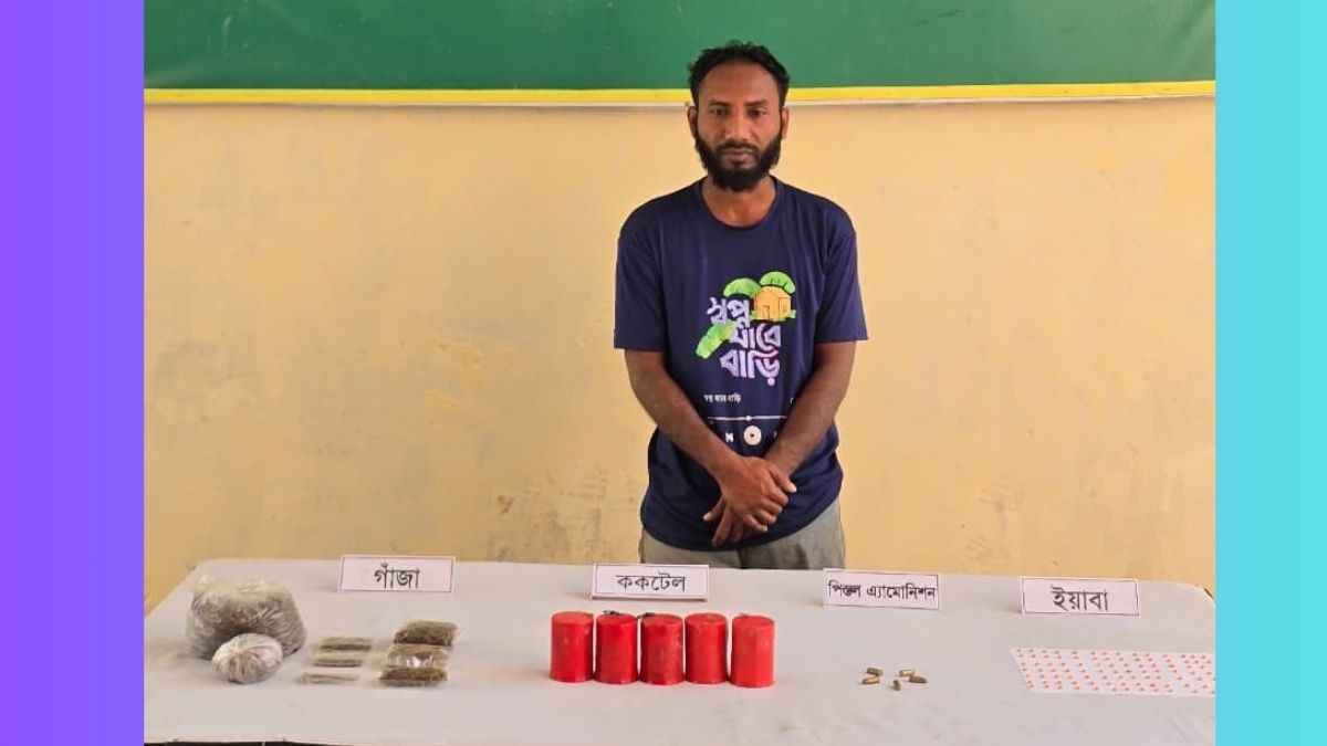 সাতক্ষীরায় গুলি, ককটেল, মাদকসহ যুবক আটক