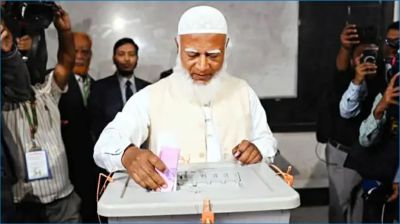 ভোট দিলেন জামায়াত আমির