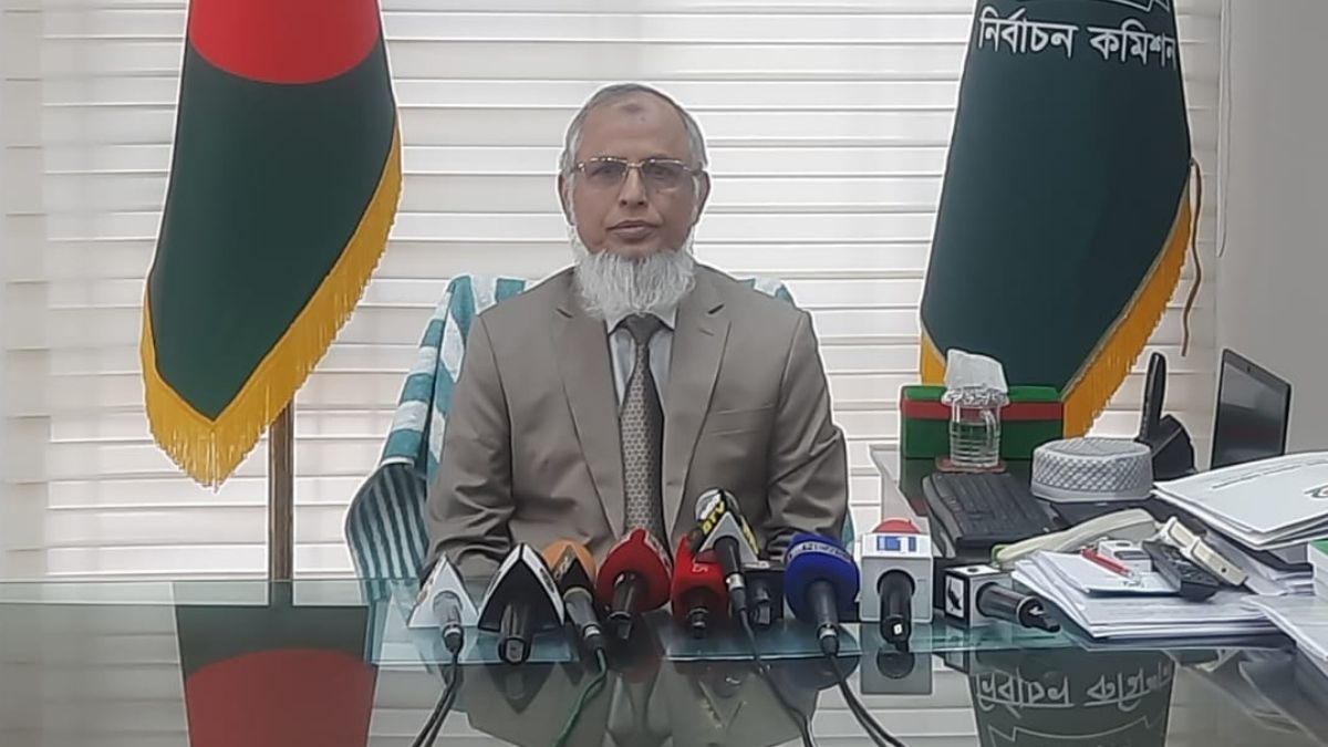 ভোট পুনর্গণনার দাবি হাইকোর্টে জানাতে পারবেন প্রার্থীরা : ইসি আনোয়ারুল