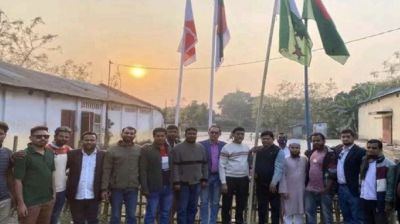 পীরগঞ্জে পতাকা উত্তোলনের মাধ্যমে আ. লীগের কার্যক্রম শুরু