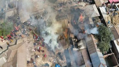 চাঁপাইনবাবগঞ্জে স্মার্টফোনের চার্জার বিস্ফোরণে ভয়াবহ অগ্নিকাণ্ড