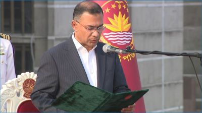 প্রধানমন্ত্রীর শপথ নিলেন তারেক রহমান