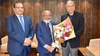 শপথ অনুষ্ঠানে অংশ নিতে ঢাকায় পাকিস্তানের পরিকল্পনামন্ত্রী