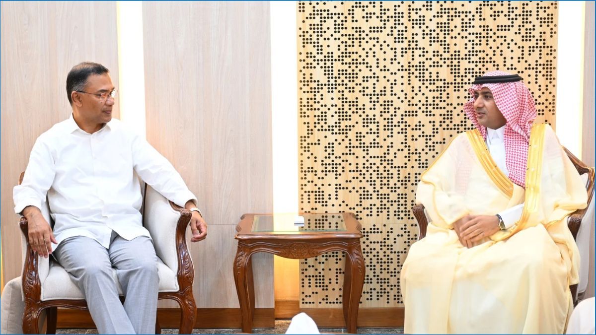 প্রধানমন্ত্রীর সঙ্গে সৌদি রাষ্ট্রদূতের সৌজন্য সাক্ষাৎ