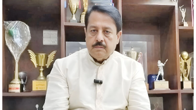 সামাজিক যোগাযোগমাধ্যম ছাড়লেন প্রধানমন্ত্রীর মুখ্য সচিব