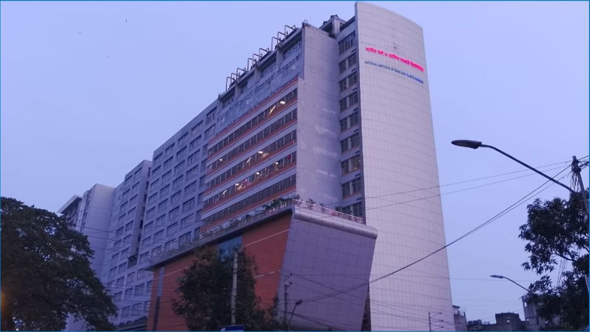 কুমিল্লায় গ্যাস সিলিন্ডার বিস্ফোরণ, একই পরিবারের দগ্ধ ৪