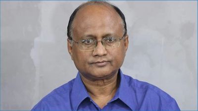 দুদক চেয়ারম্যান ও ২ কমিশনারের পদত্যাগ