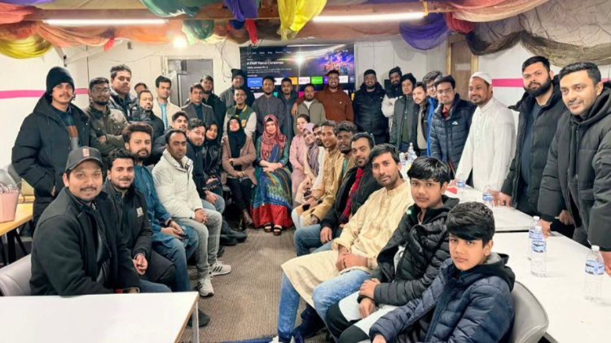 লন্ডনে জবির সাবেক শিক্ষার্থীদের ইফতার ও দোয়া মাহফিল