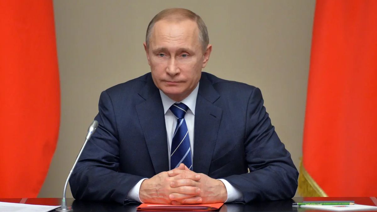 যুদ্ধের খরচ জোগাতে ধনকুবেরদের দ্বারস্থ পুতিন