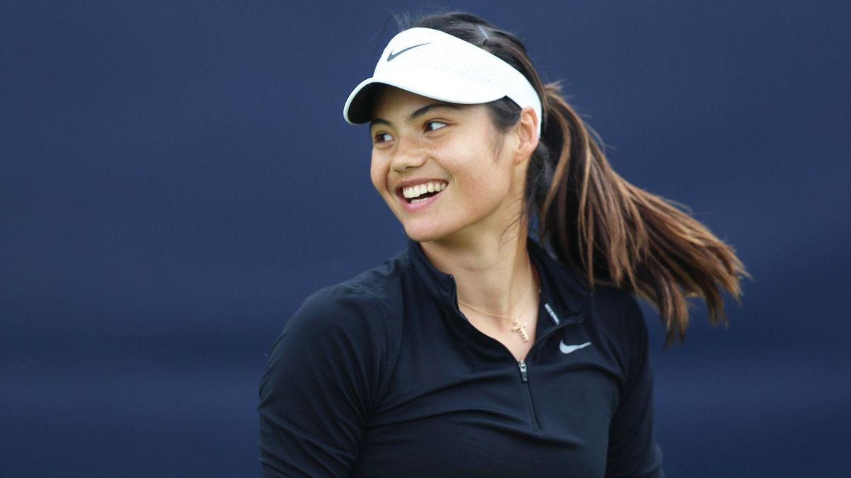 লিনজ ওপেন থেকে সরে দাঁড়ালেন এমা রাডুকানু