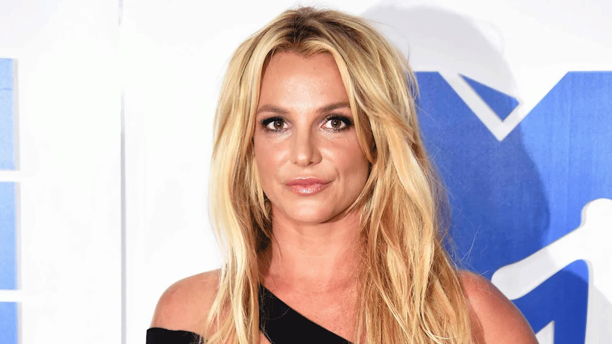 ফের সামাজিক মাধ্যমে সক্রিয় ব্রিটনি স্পিয়ার্স