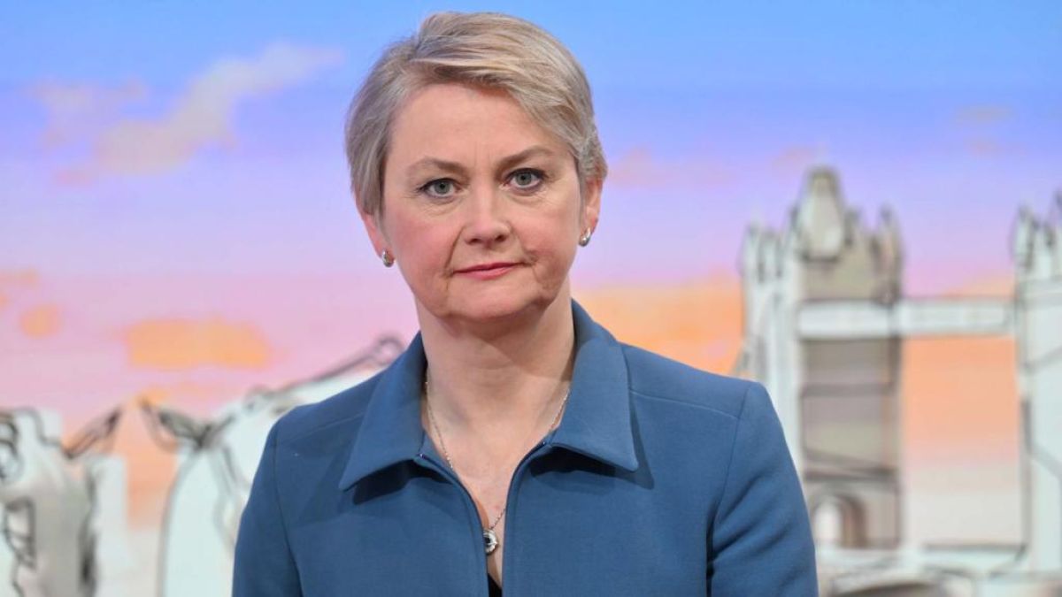 লেবাননে ইসরায়েলের হামলা ভুল এবং অগ্রহণযোগ্য: ইভেট কুপার