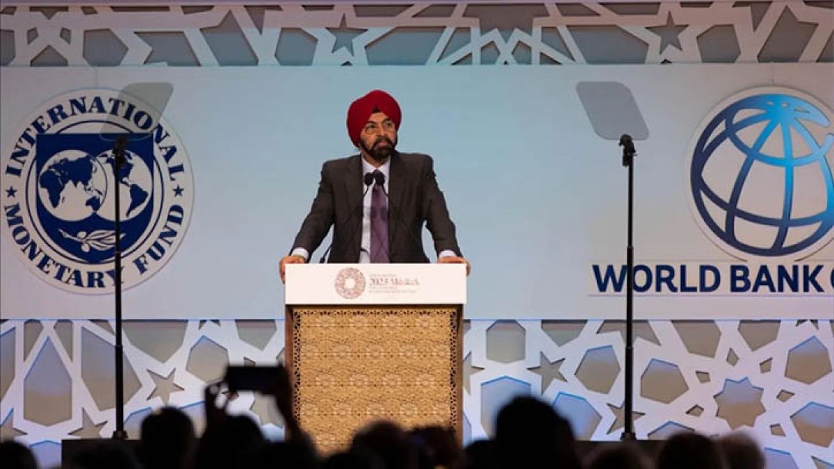 মধ্যপ্রাচ্যে সংঘাত বিশ্ব অর্থনীতির বড় ধাক্কা