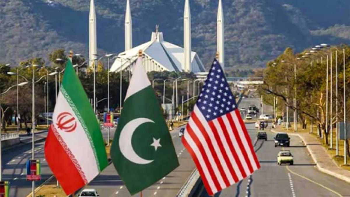 বিশ্বের দৃষ্টি এখন ইসলামাবাদে