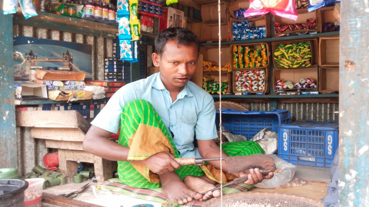 অন্ধ সোহাগের বেঁচে থাকার সংগ্রাম
