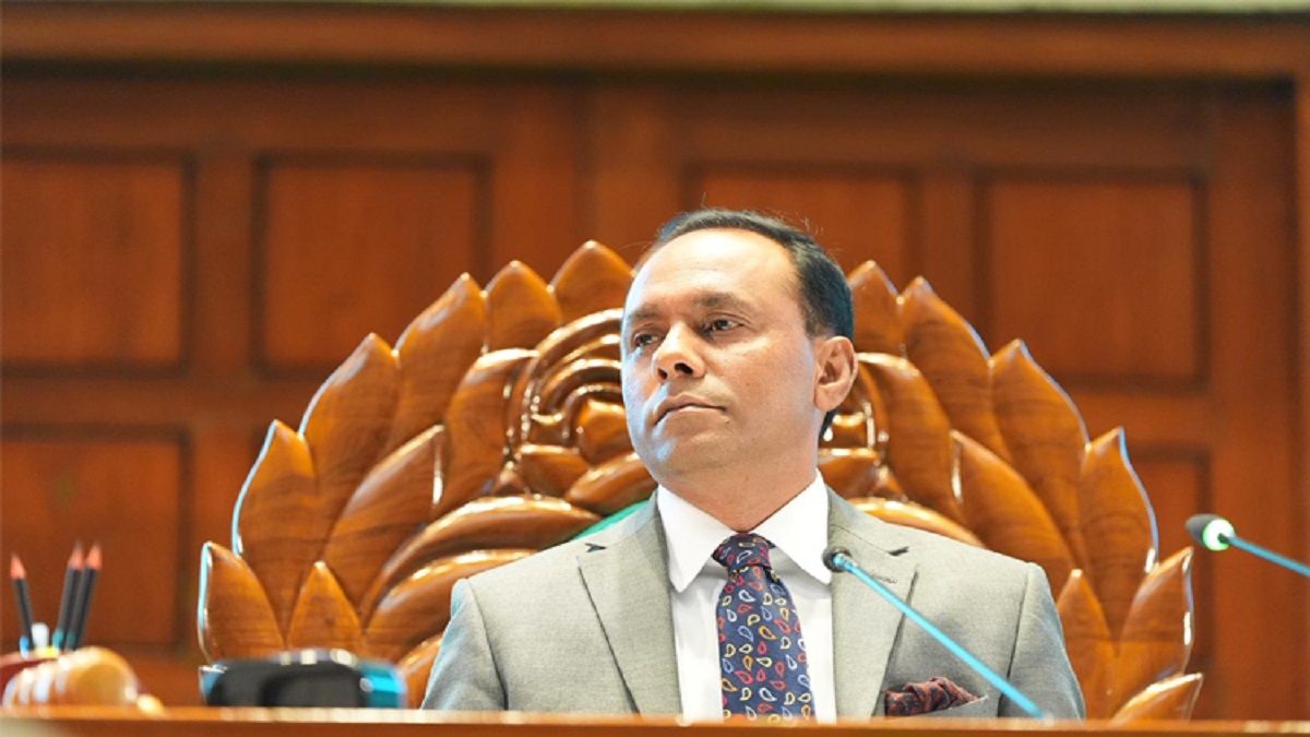 ‘জাতীয় ইস্যুতে কাঁধে কাঁধ মিলিয়ে কাজ করতে হবে: ডেপুটি স্পিকার