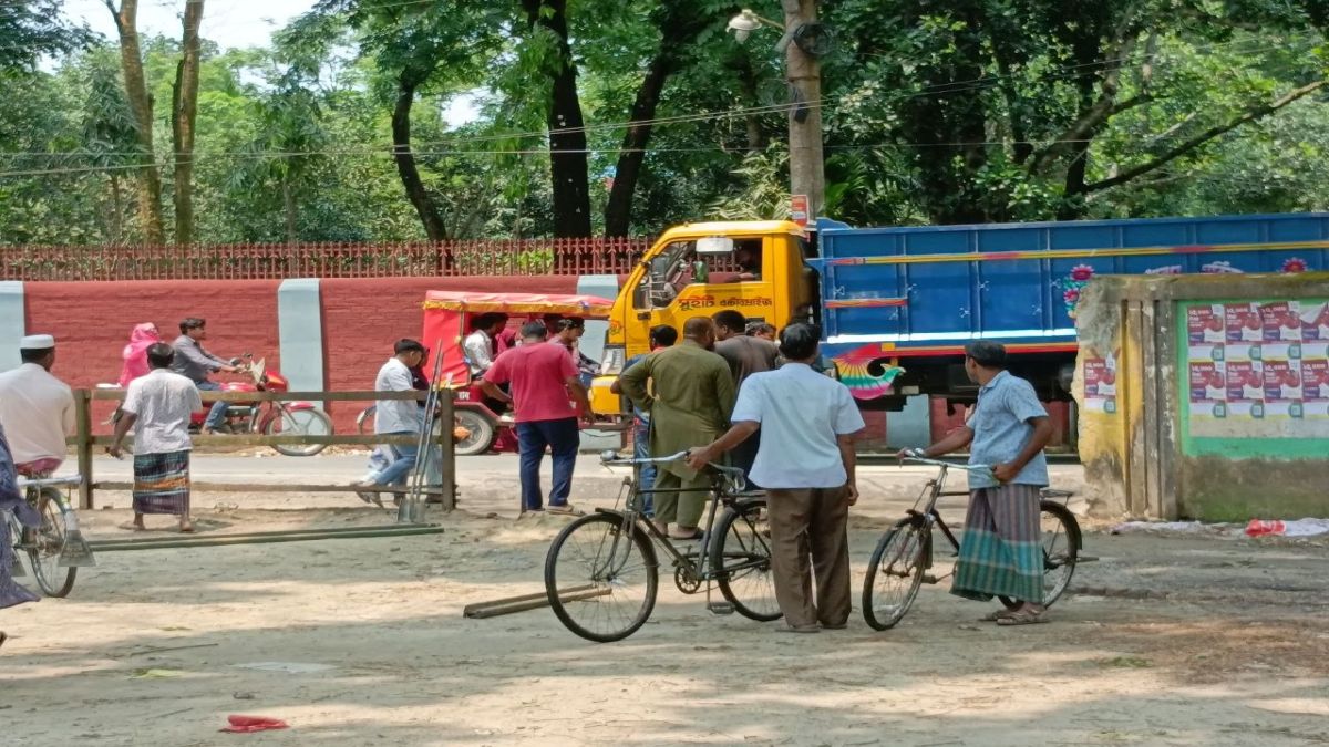 লালমনিরহাটে দুর্ভোগে বিএনপি কলোনির বাসিন্দারা