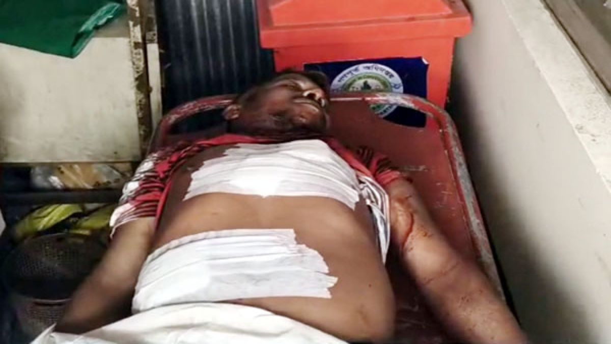 ফতুল্লায় ডিশ ব্যবসায়ীকে  ছুরিকাঘাতে হত্যা