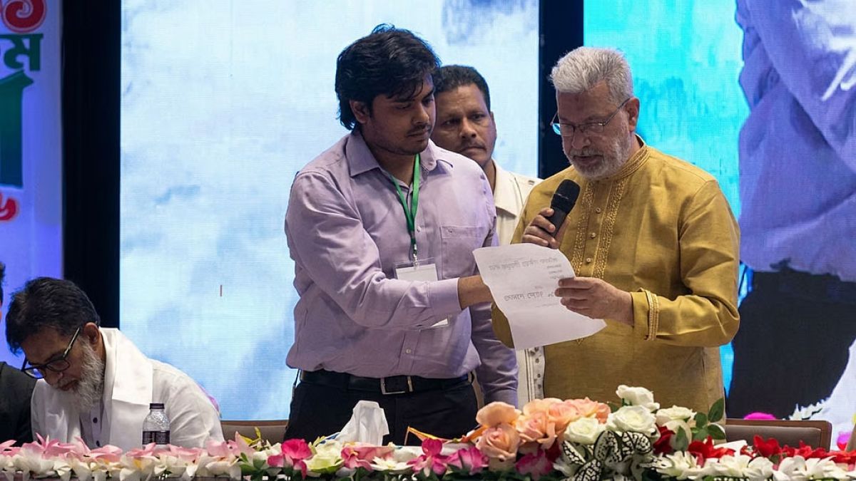 আমার স্বপ্ন আপনাদের কাছে দিয়ে গেলাম: ইলিয়াস কাঞ্চন