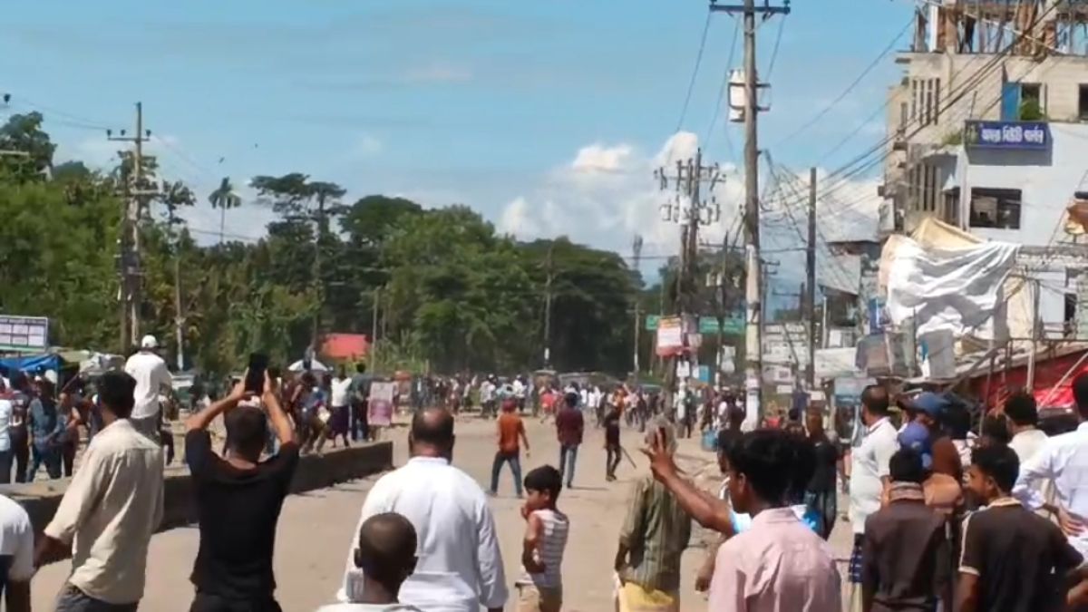 সুনামগঞ্জে ছাত্রদল ও ছাত্রশিবিরের   নেতা-কর্মীদের মধ্যে সংঘর্ষ