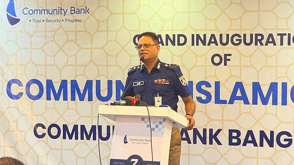 ক্রসফায়ার যদি প্রয়োজন হয়, সরকার যদি অ্যালাউ করে সেটাই করব