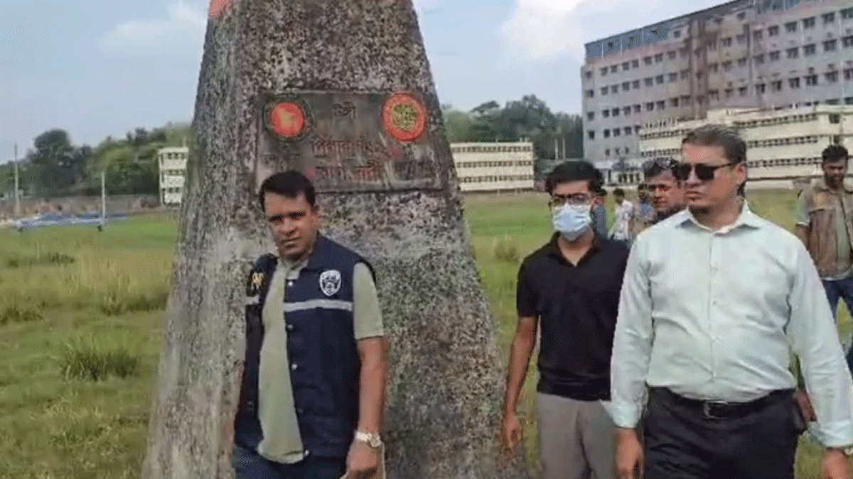 কিছু লোকের ধাওয়ায় তাহসিফ তুরাগে ঝাঁপ দেন, আমি পালিয়ে আসি